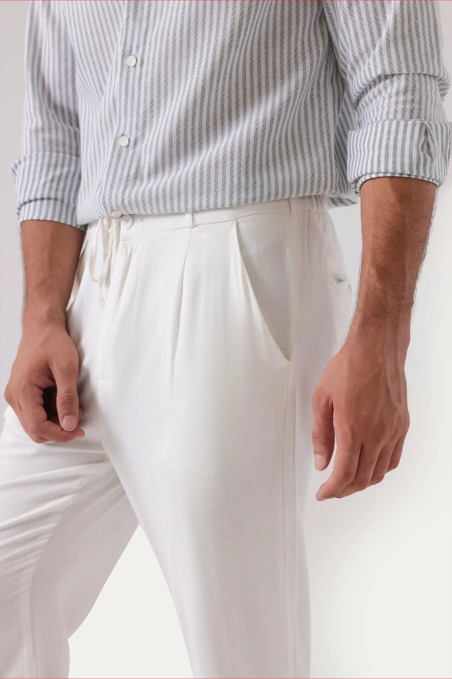 Relaxed Fit Linen Trousers